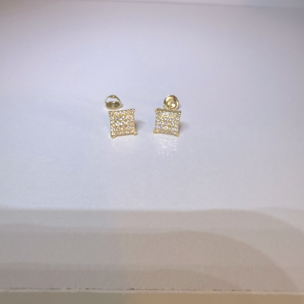 Gold Moissanite 925 silver Square Stud Earrings - Picture 6 of 6